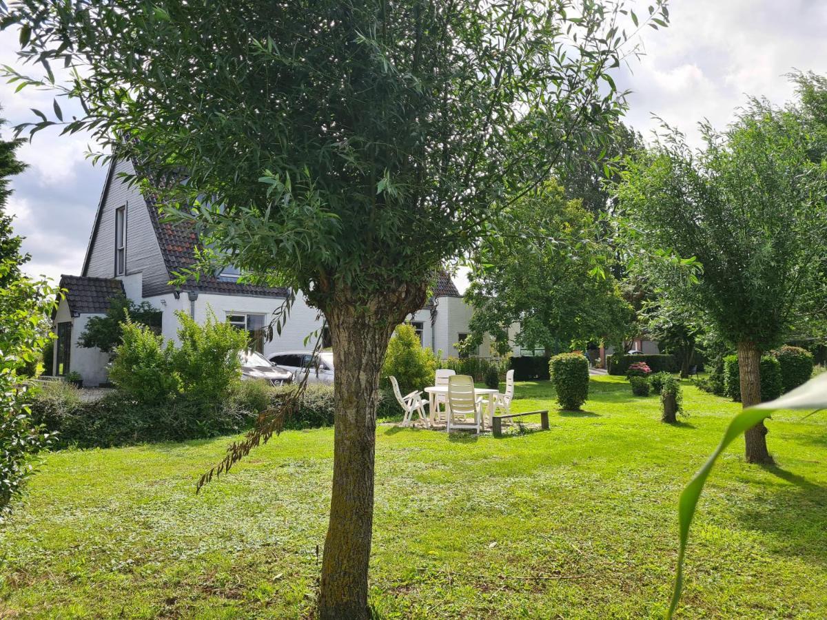 De Gaanderij Bed & Breakfast Barendrecht Exterior photo